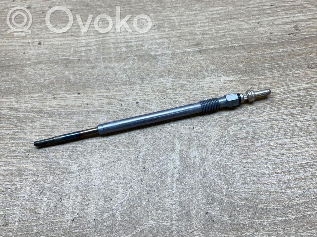 Świeca żarowa   276003820