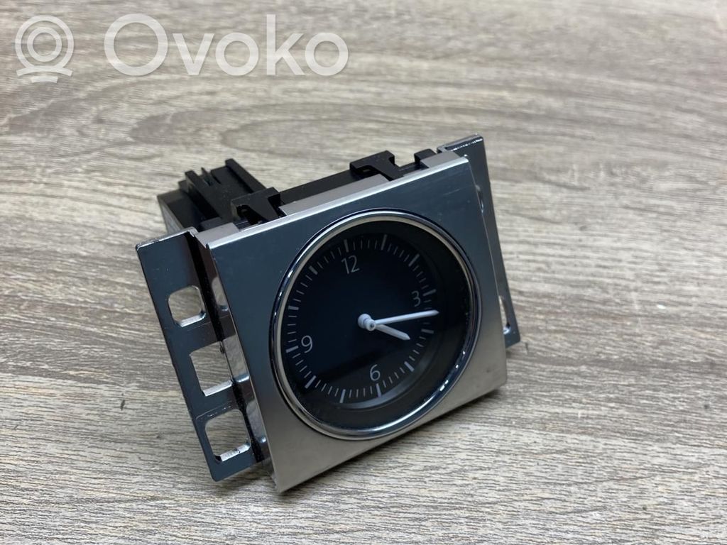 Volkswagen PASSAT B7 Orologio