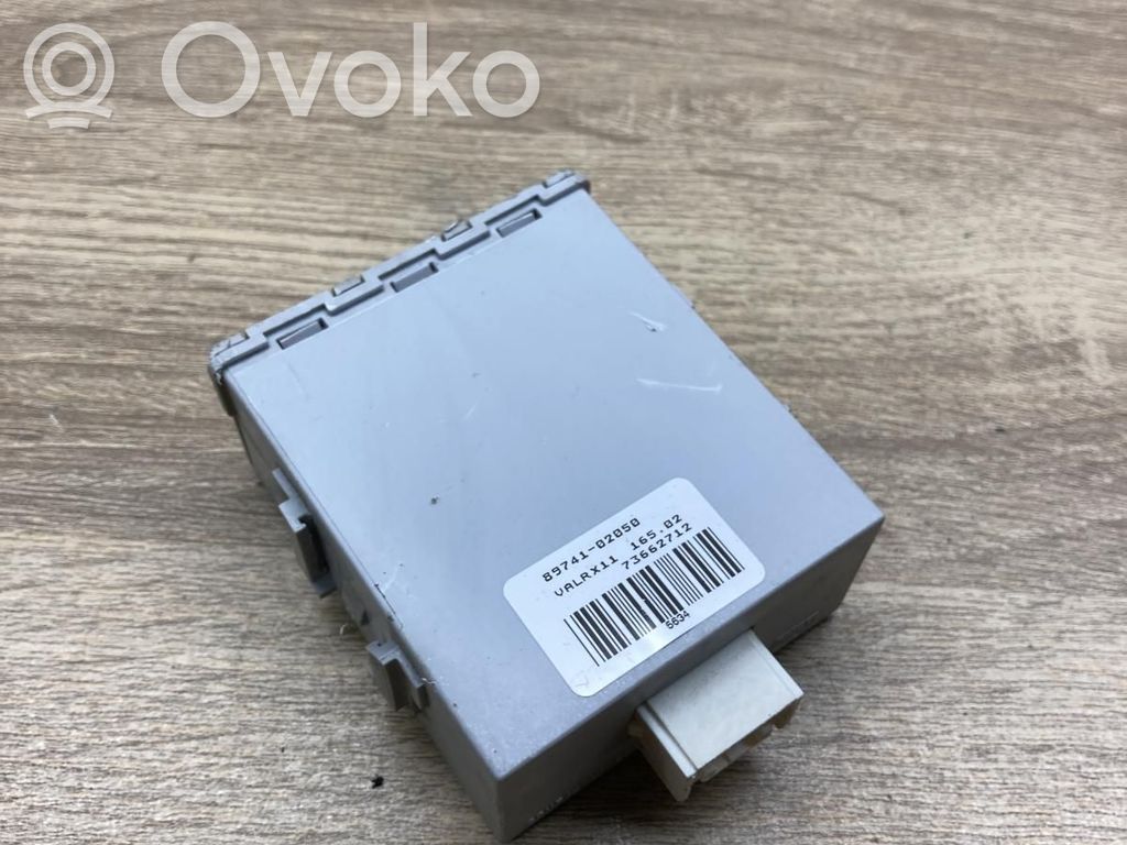 Toyota Corolla E120 E130 Centralina/modulo chiusura centralizzata portiere