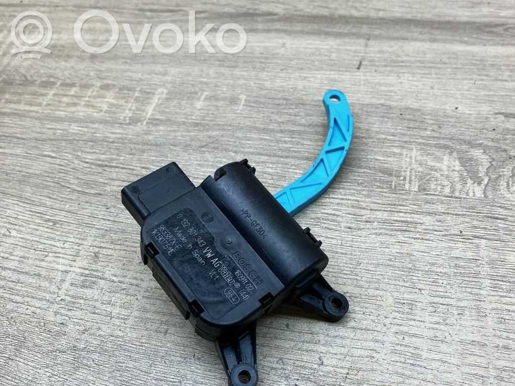 Volkswagen Golf V Motorino attuatore ricircolo aria dell’A/C 