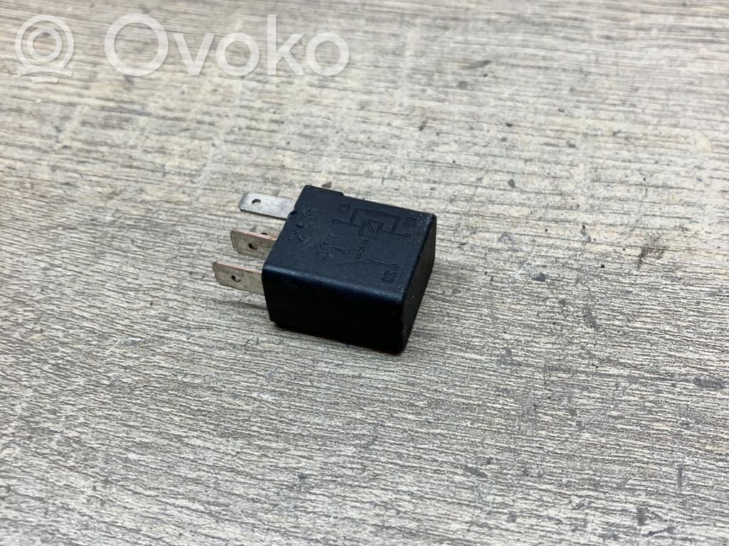 Opel Zafira A Alte relee 