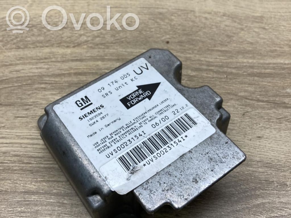 Opel Zafira A Turvatyynyn ohjainlaite/moduuli