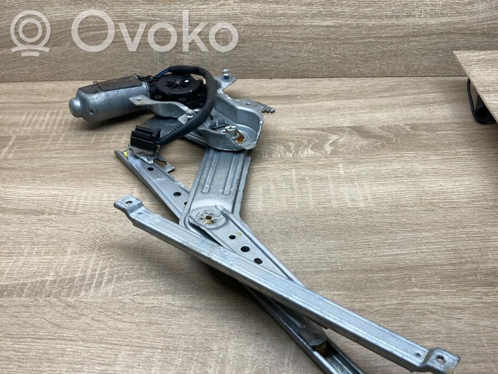Peugeot 5008 II Rear door window regulator with motor 