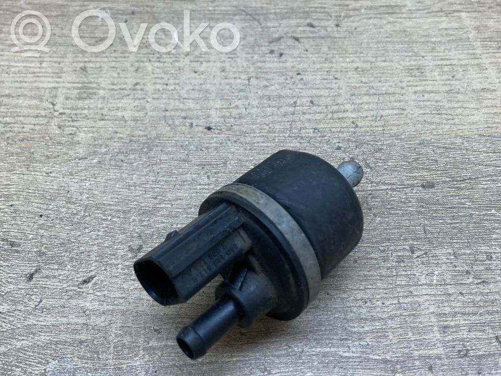 Volkswagen Golf III Vakuumventil Unterdruckventil Magnetventil
