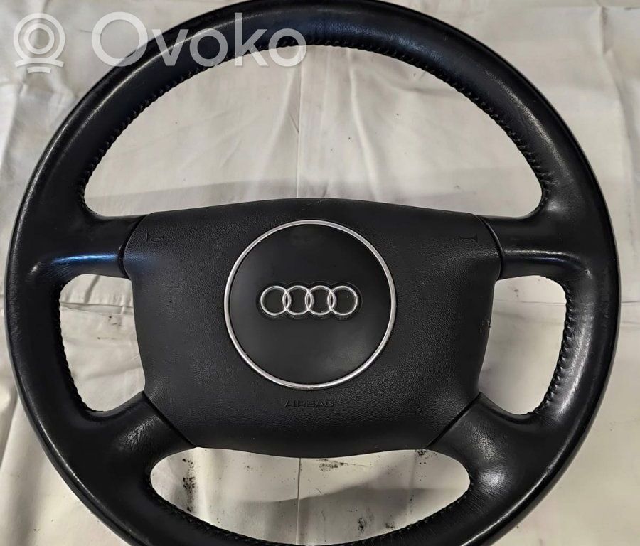 Audi A4 S4 B6 8E 8H Ohjauspyörä 