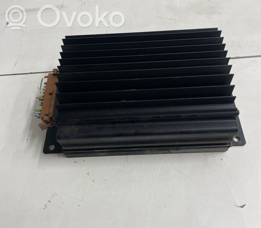 Audi A8 S8 D2 4D Amplificatore 