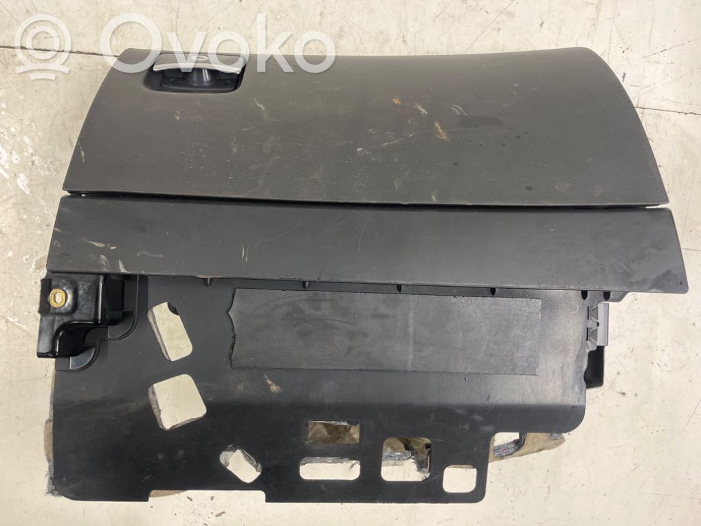 Glove box set   406000192