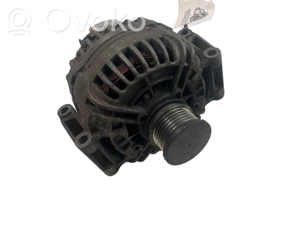 Alternator   STX100373
