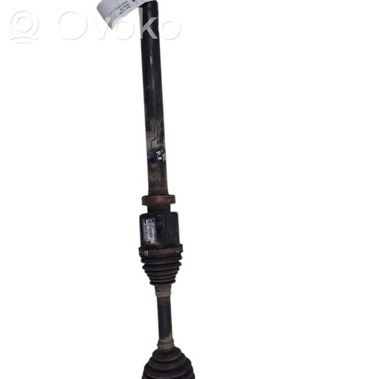 Front driveshaft   P30777065