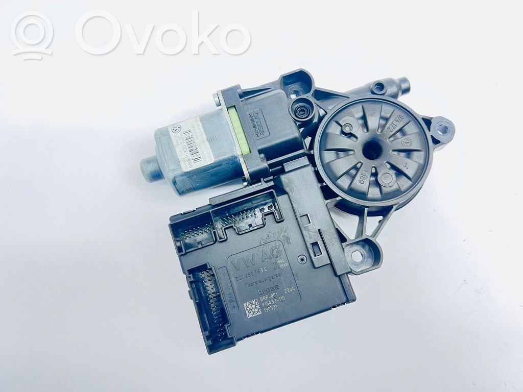 Volkswagen PASSAT B7 Silnik regulatora szyby drzwi przednich 