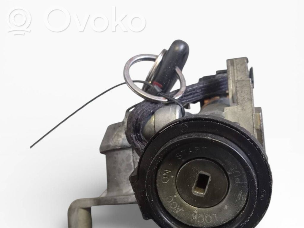 Mitsubishi Carisma Virtalukko 