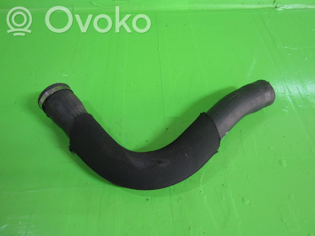 Opel Zafira B Furtun/conductă intercooler 