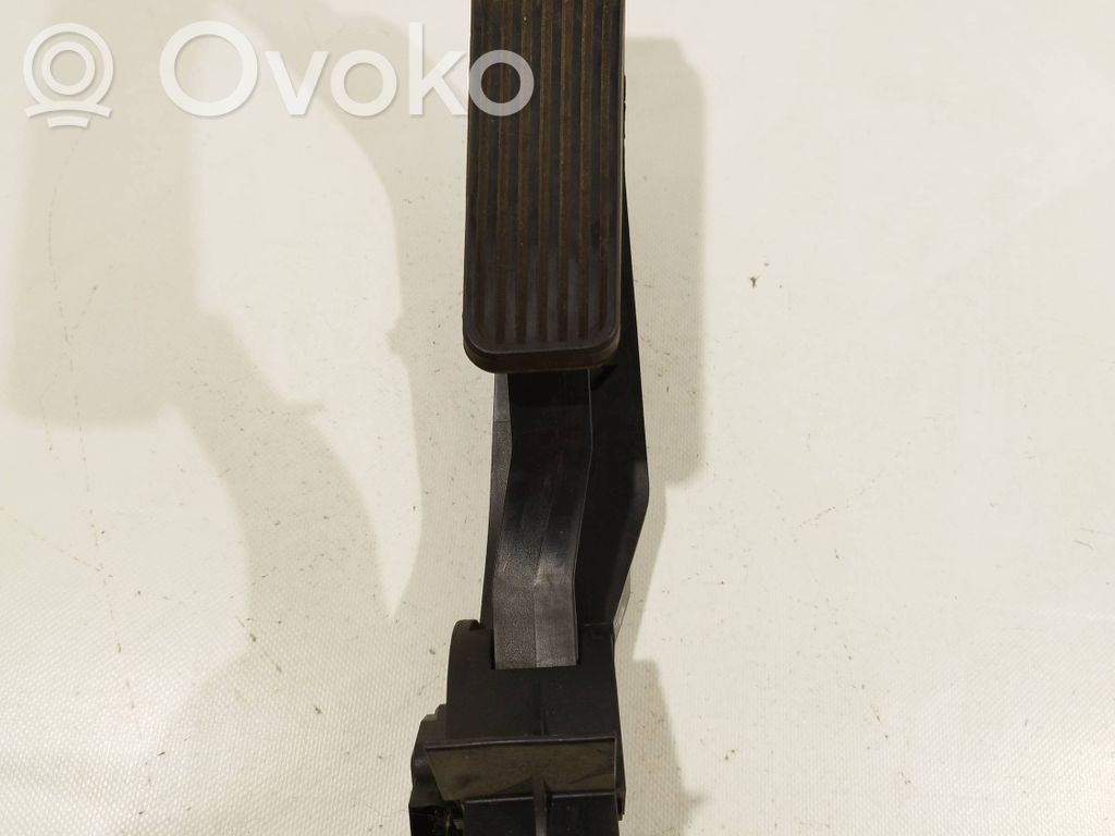 Mercedes-Benz C W203 Gaspedal 
