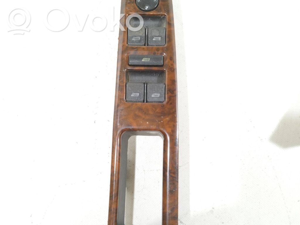 Electric window control switch   4D1959517