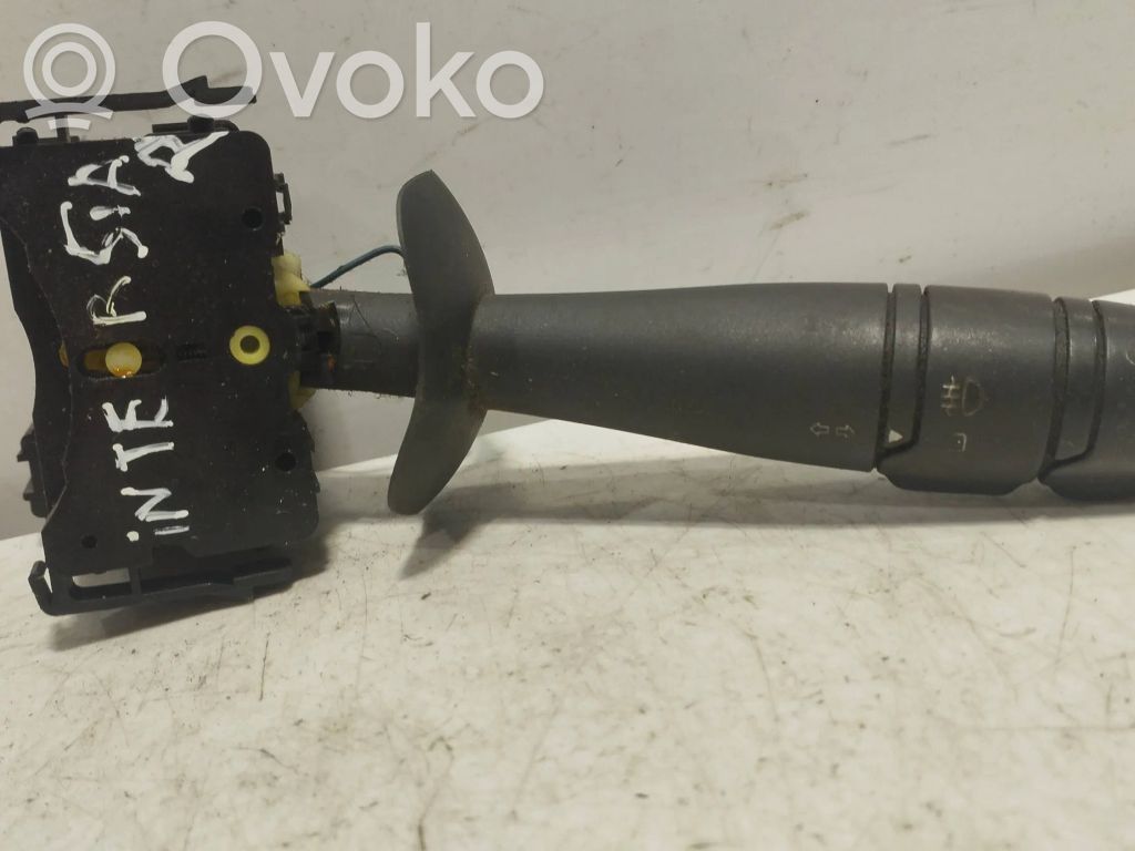 Opel Vivaro Pagrieziena signālu / lukturu sviria 