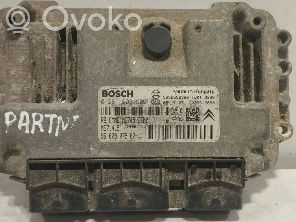Peugeot Partner Variklio valdymo blokas 