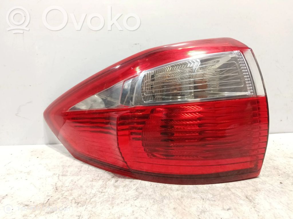 Rear/tail lights   AM5113405BF,89502671,89502671F0
