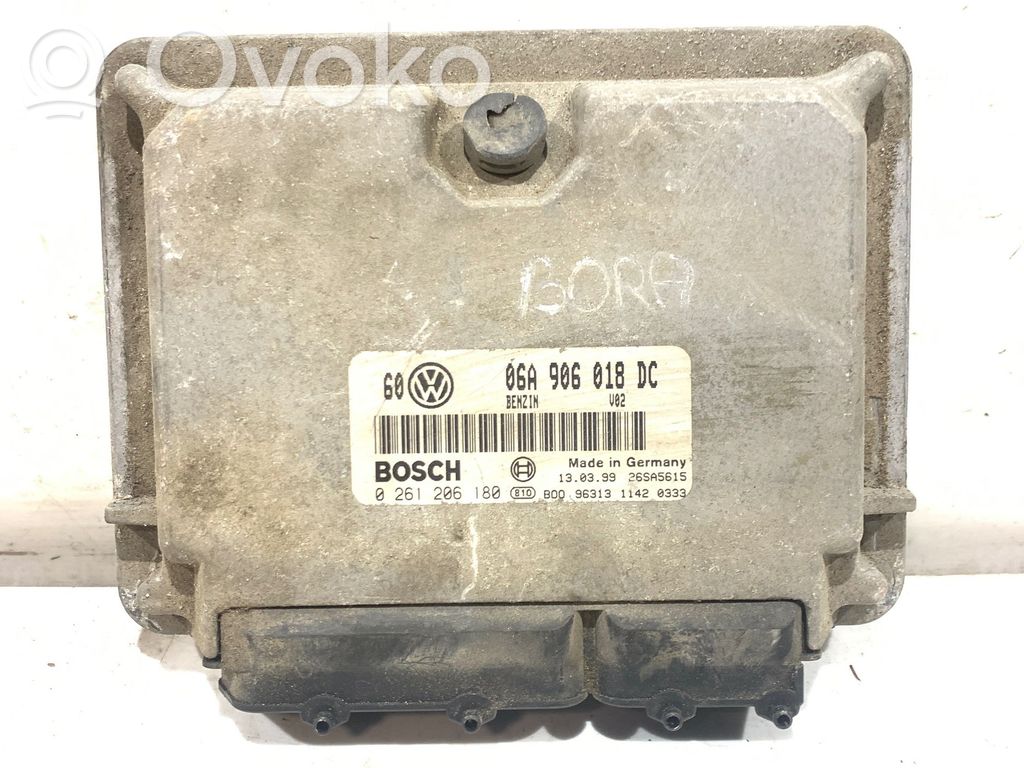 Volkswagen Bora Motorsteuergerät/-modul 