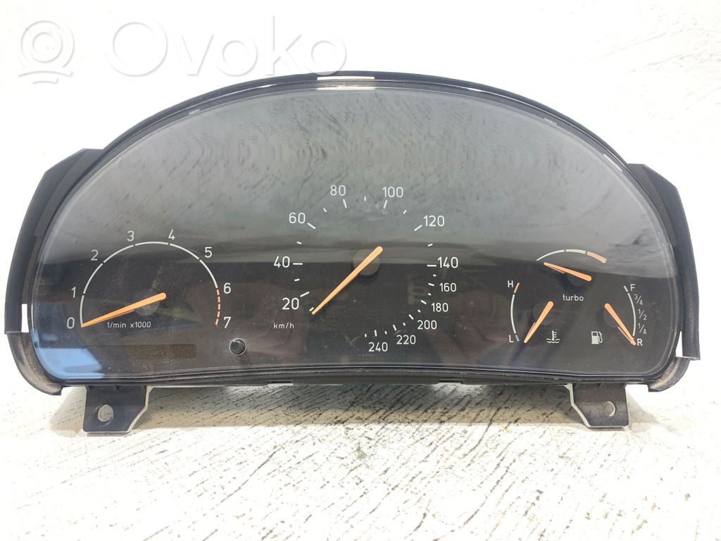 Saab 9-5 Velocímetro (tablero de instrumentos) 