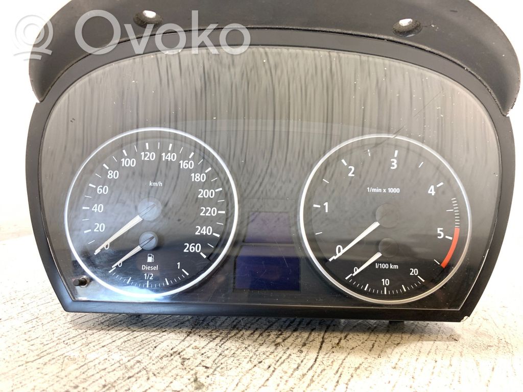 BMW 3 E90 E91 Spidometrs (instrumentu panelī) 