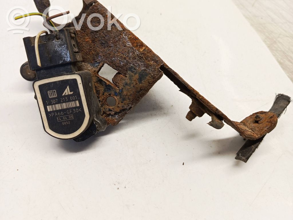Peugeot 407 Sensor de nivel del faro delantero/principal 
