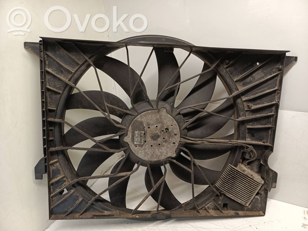 Mercedes-Benz S W220 Ventilator electric răcire radiator 