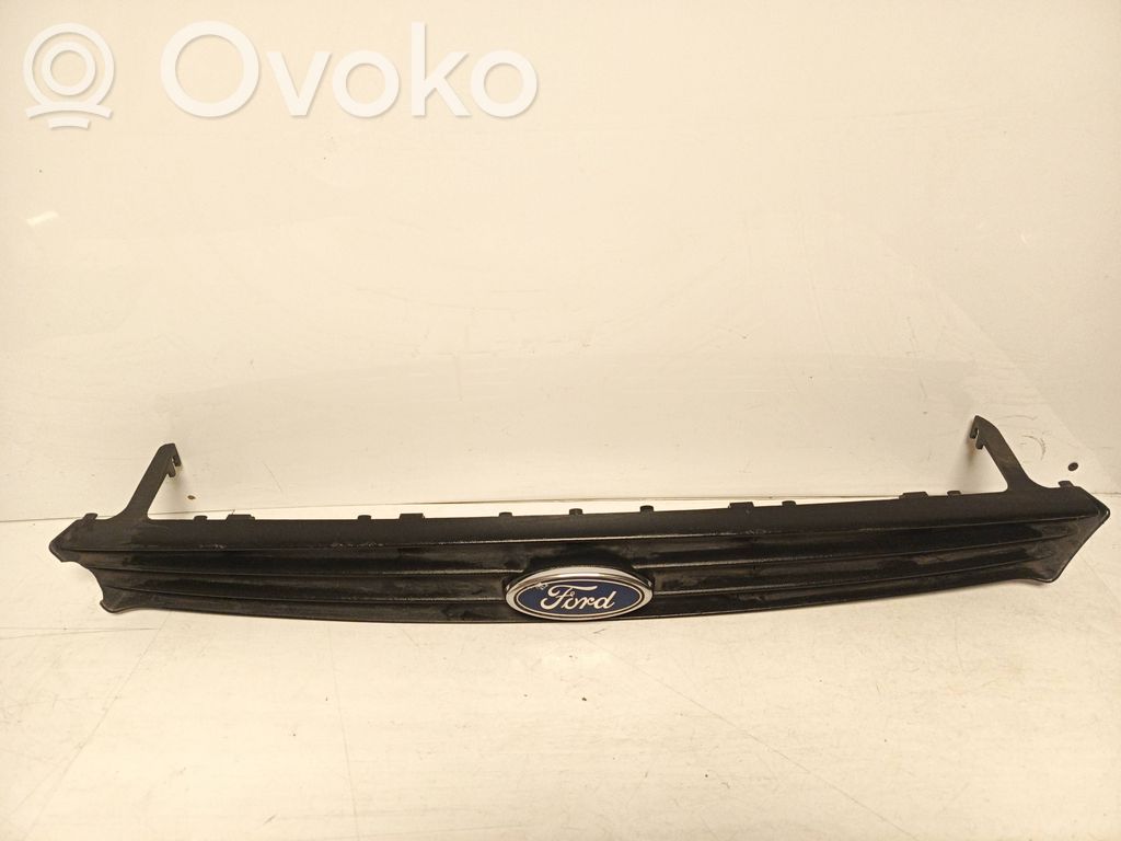Ford Focus Front grill 