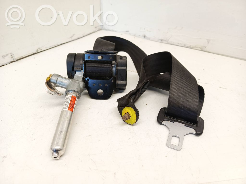 Volvo V50 Cinturón trasero 