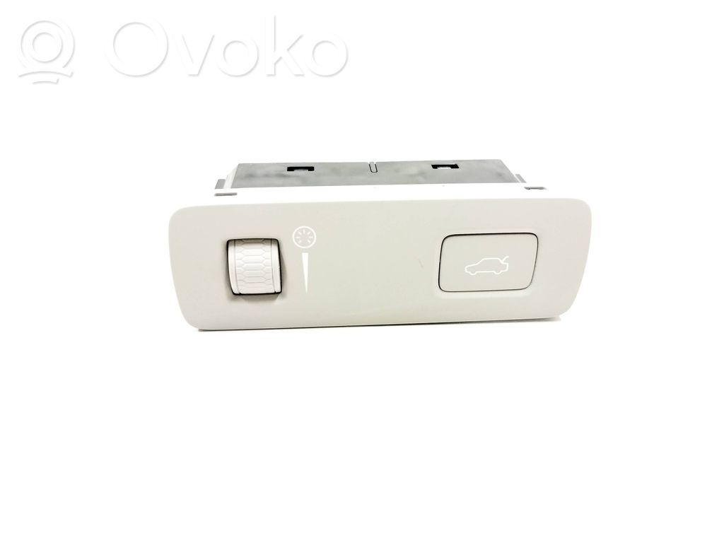 Volvo S60 Tailgate opening switch 