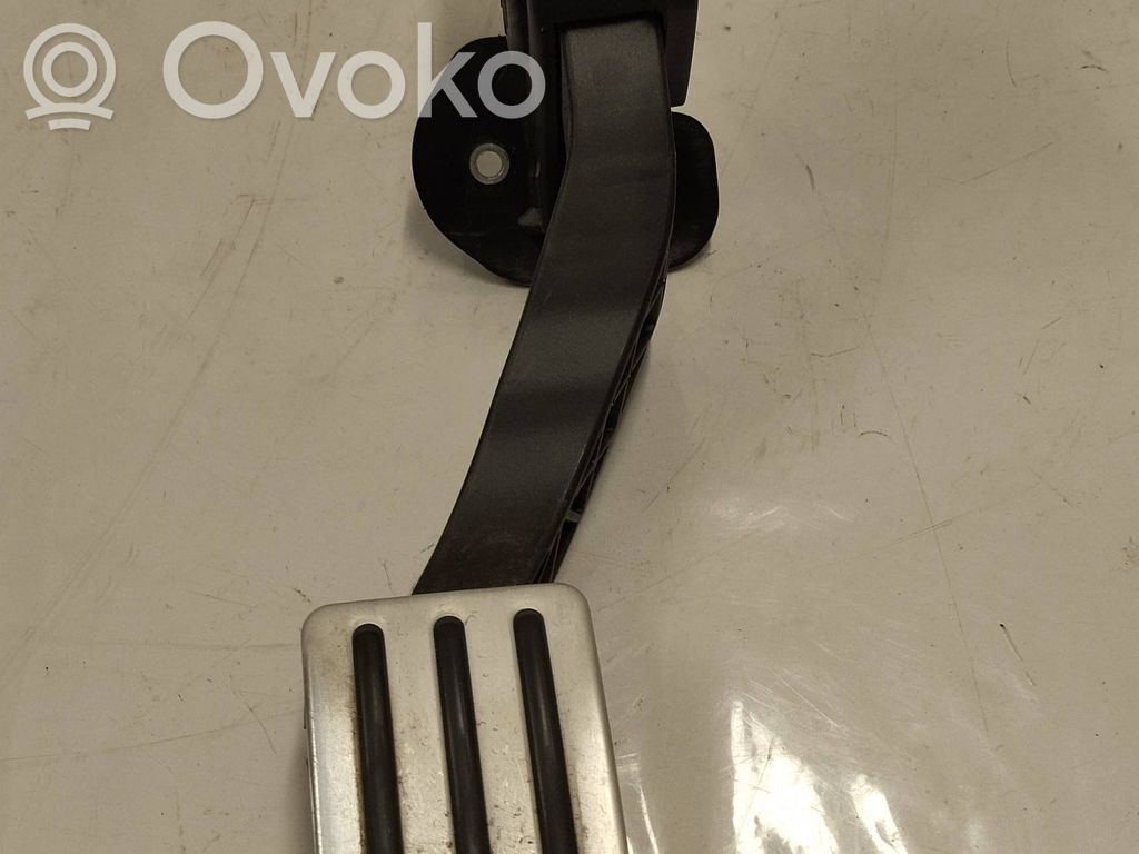 Tesla Model S Akseleratora pedālis 
