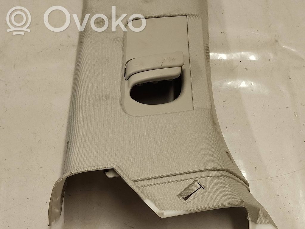 Volvo XC90 Pilar (B) (superior) 