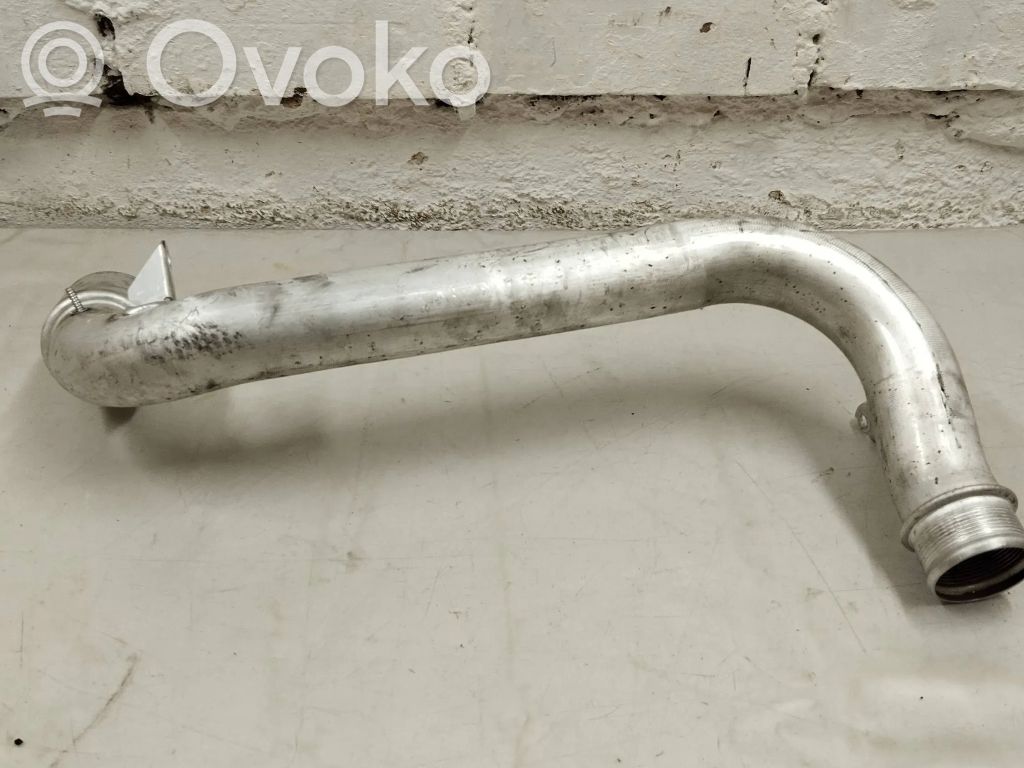 Porsche Macan (95B) Intercooler hose/pipe 