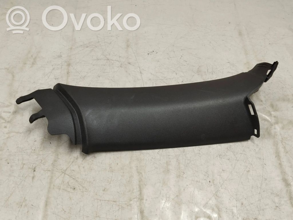 Volvo XC60 Pilar (D) (superior) 