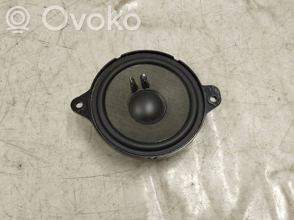 Audi RS5 Rear door speaker 