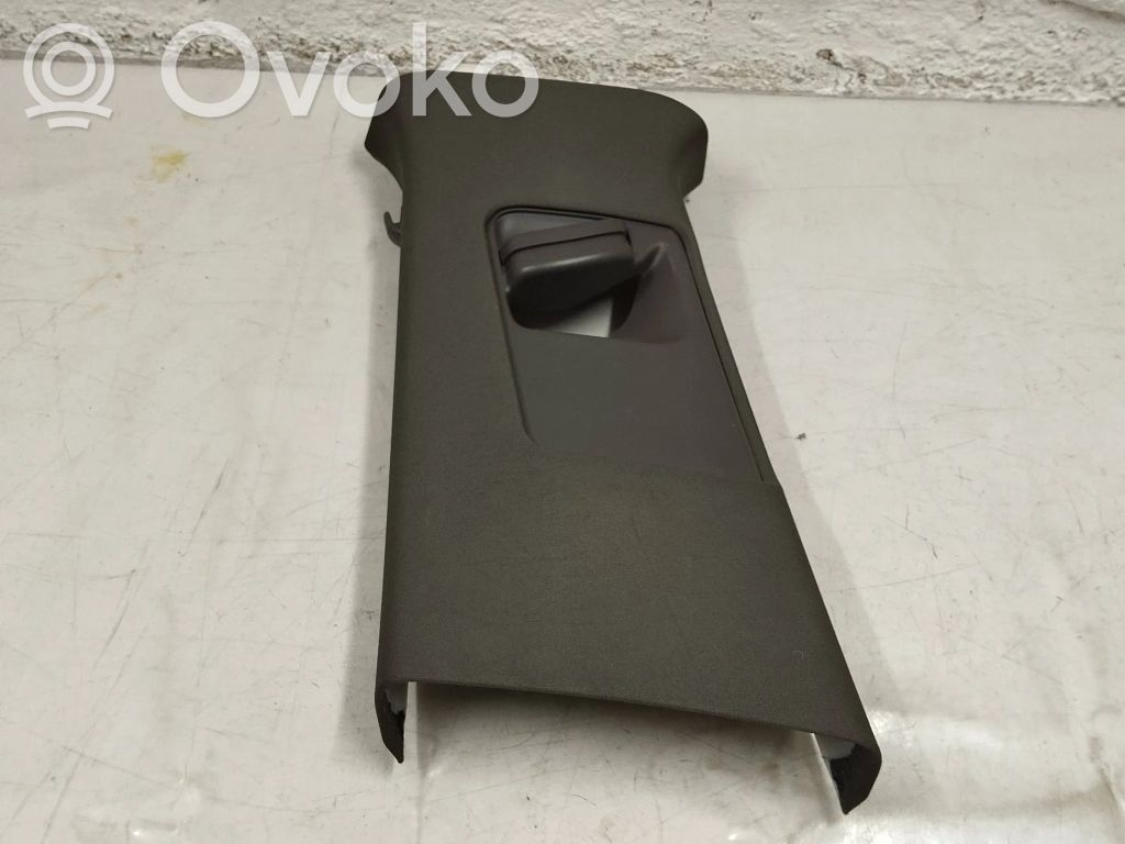 Porsche Macan (95B) (B) pillar trim (top) 