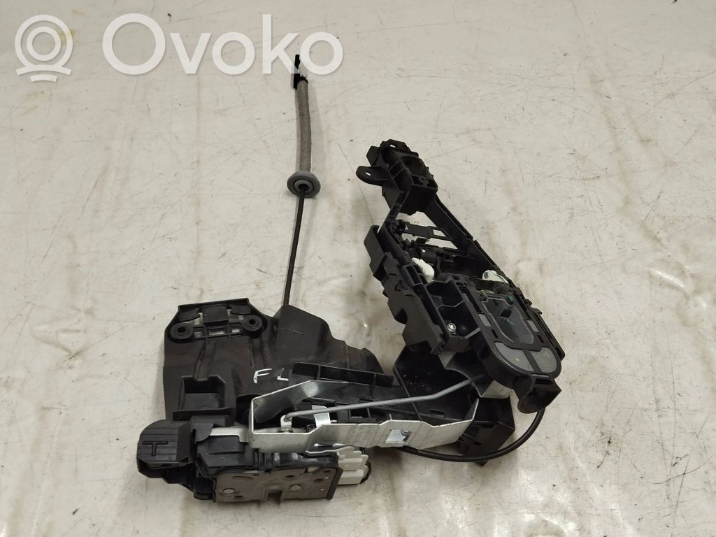 Volvo XC90 Front door lock 