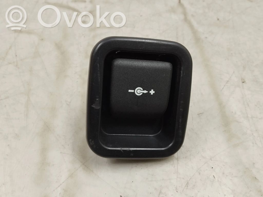 BMW 3 F30 F35 F31 12 V Socket (rear) 