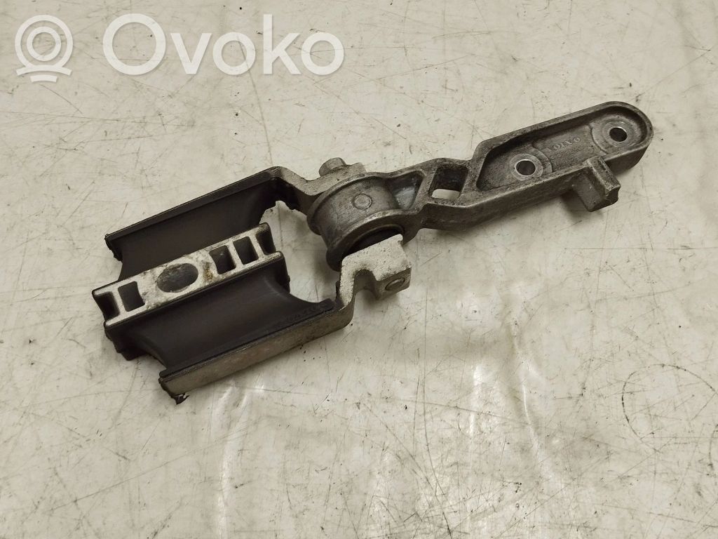 Volvo XC90 Gearbox mount 