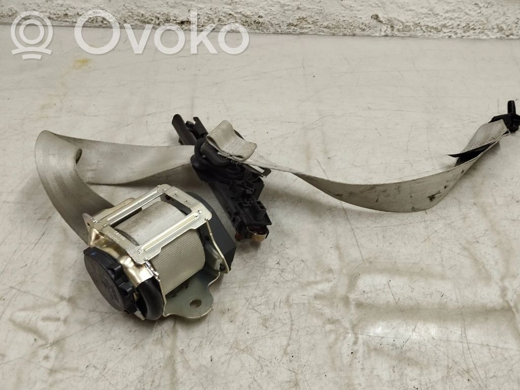 Volvo XC90 Cinturón trasero 