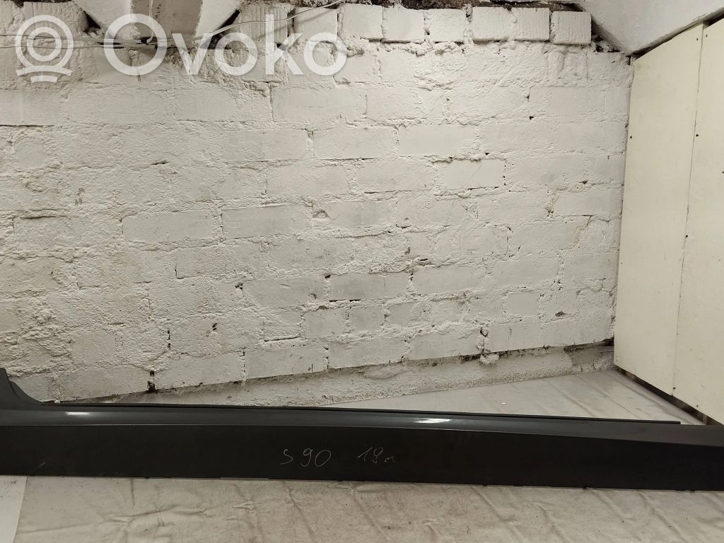 Volvo S90, V90 Listón 
