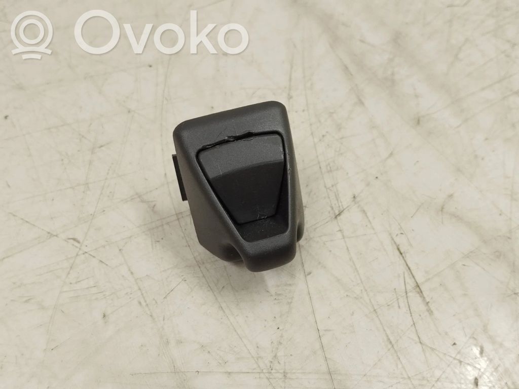Sun visor clip/hook/bracket