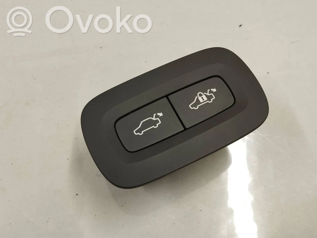 Volvo S90, V90 Tailgate opening switch 