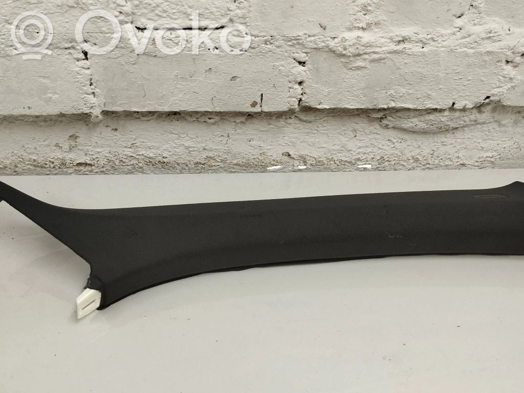 Osłona słupka szyby przedniej / A   4M0867234M