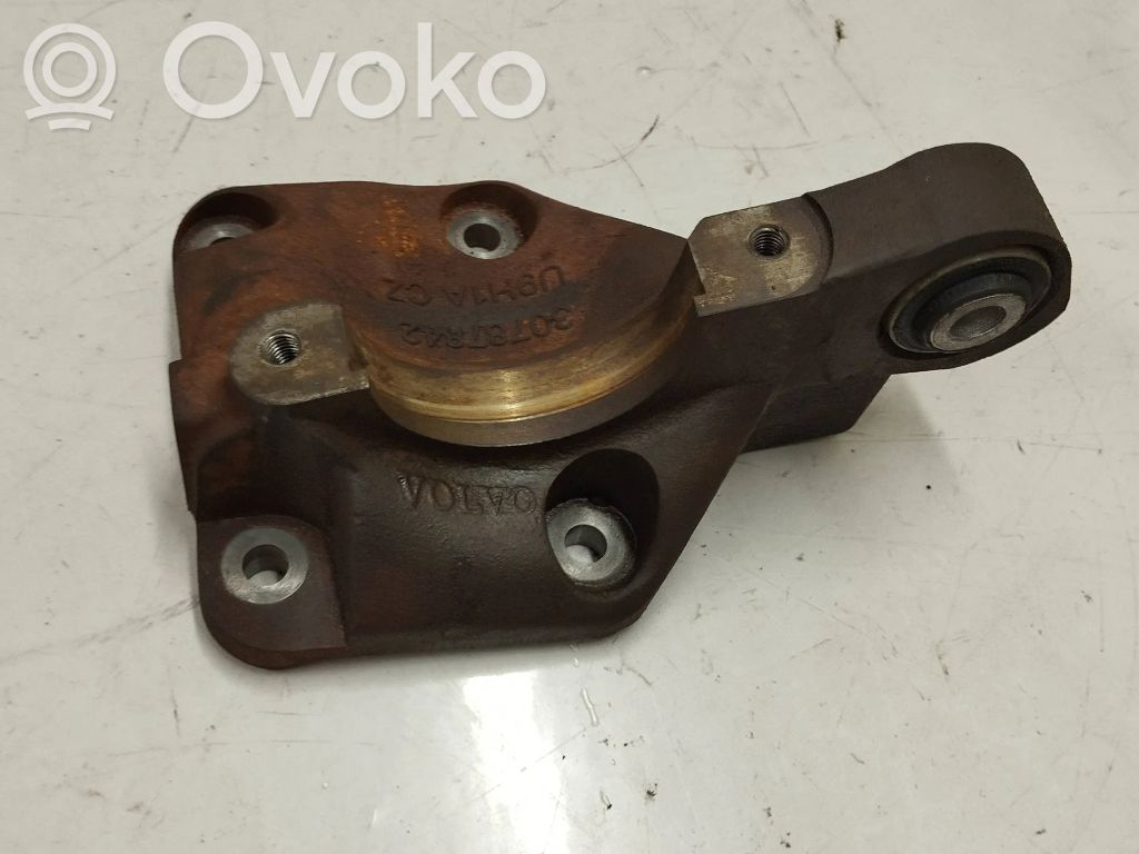 Volvo XC60 Soporte del rodamiento de apoyo del eje de transmisión 