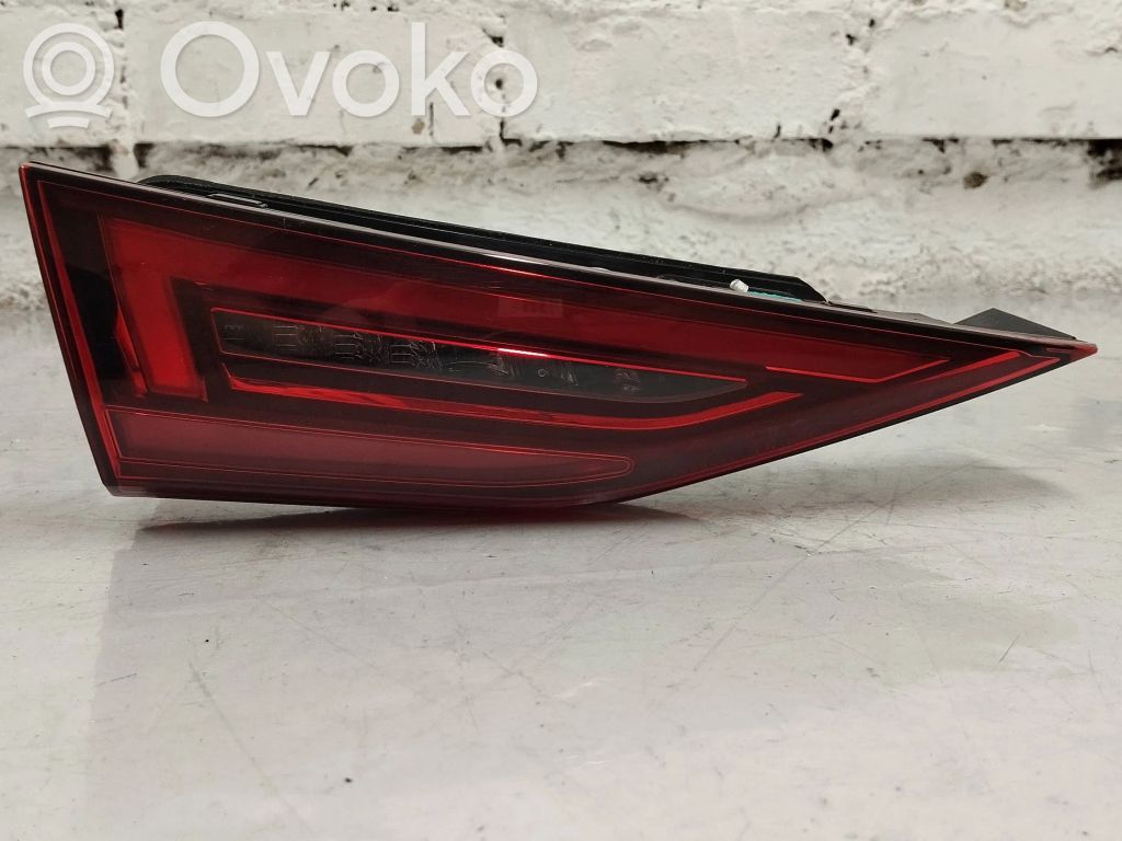 Audi A3 8Y Takaluukun takavalot 