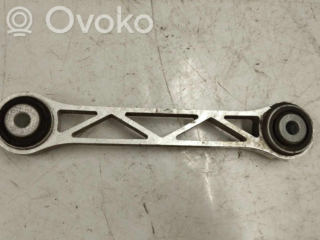 Tesla Model S Galinė svirtis 