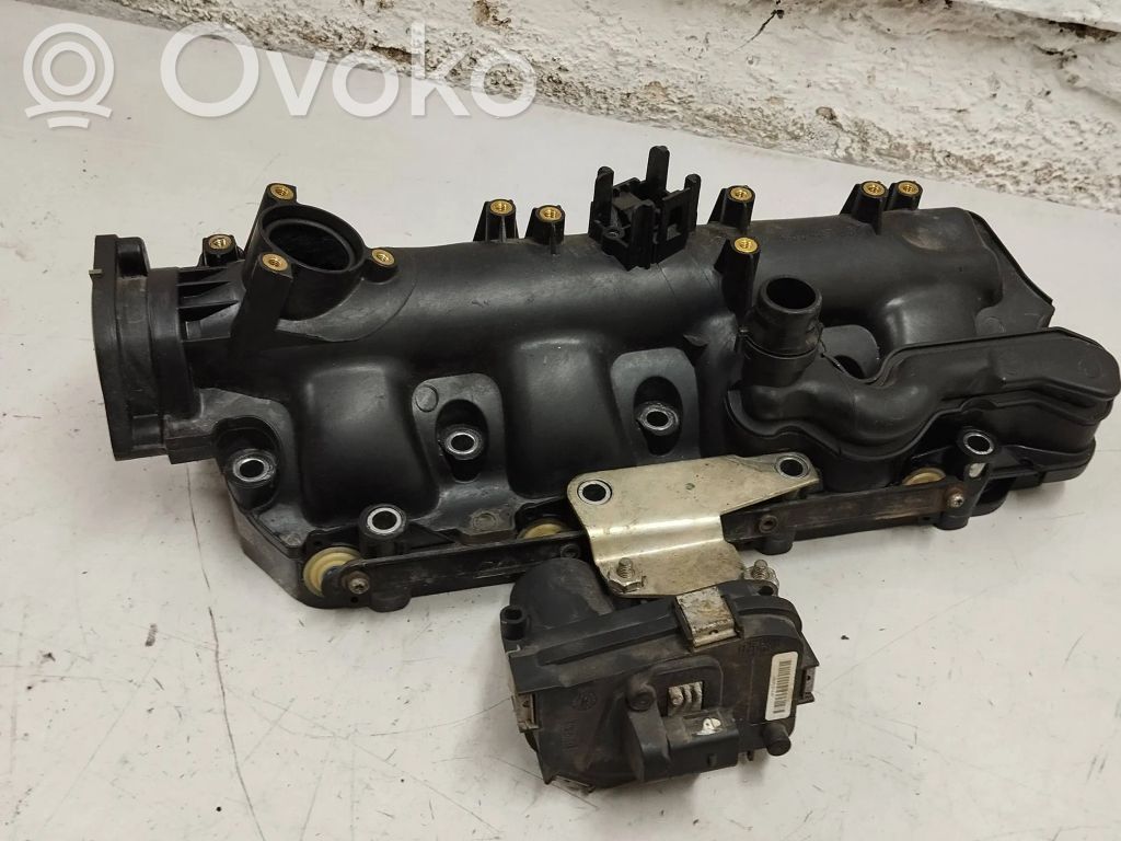 Opel Astra J Intake manifold 