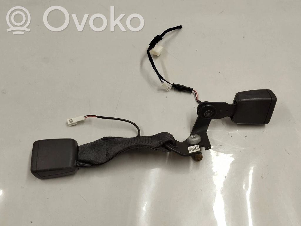 BMW 1 F40 Hebilla del cinturón de seguridad trasero 