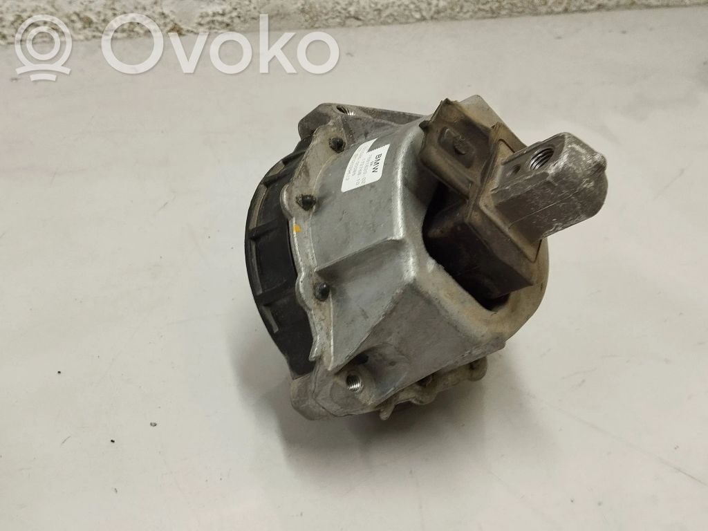 BMW 3 G20 G21 Engine mount bracket 