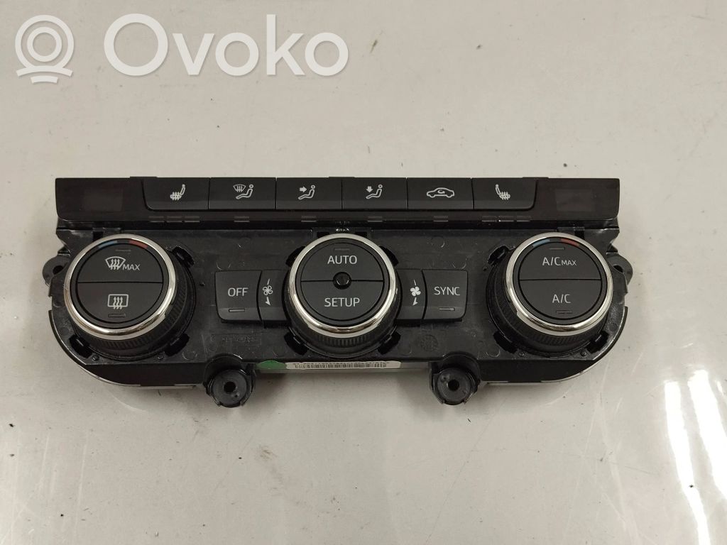 Seat Leon (5F) Climate control unit 